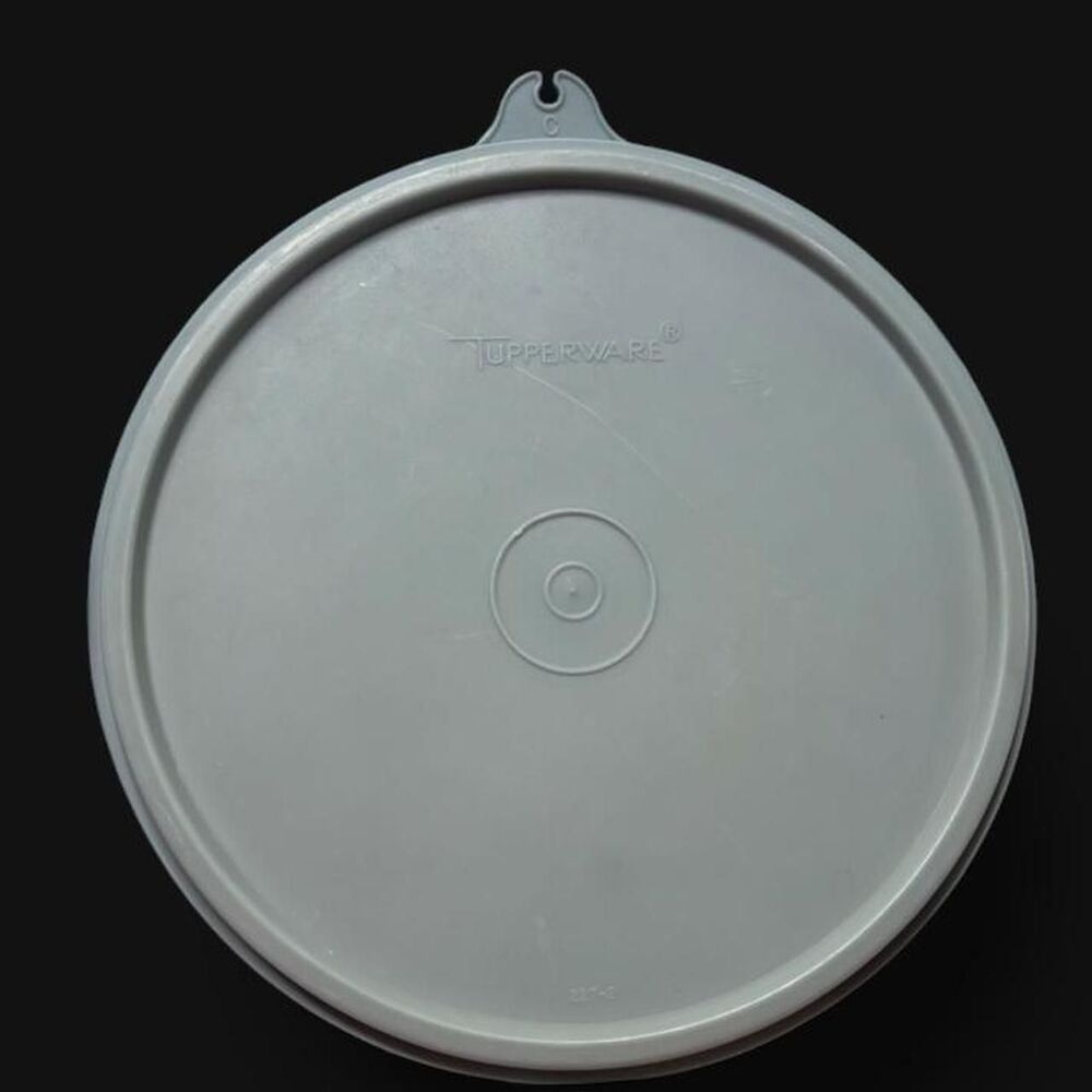 Vintage Tupperware Gray Round Lid Replacement Lid 227-2